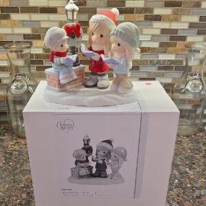 Precious Moments #221029 Here We Come A-Caroling Signed Limited Edition